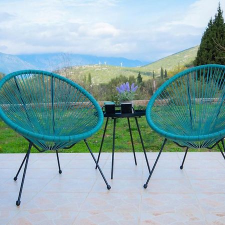 Stellas Guesthouse Near Arachova Stírion Eksteriør billede