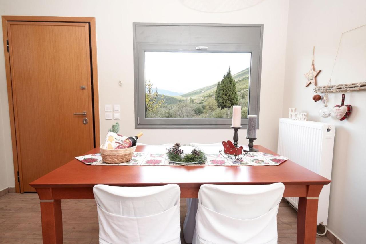 Stellas Guesthouse Near Arachova Stírion Eksteriør billede